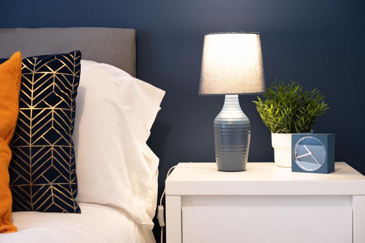 Hazel House Apartment Уест Бромуич Екстериор снимка